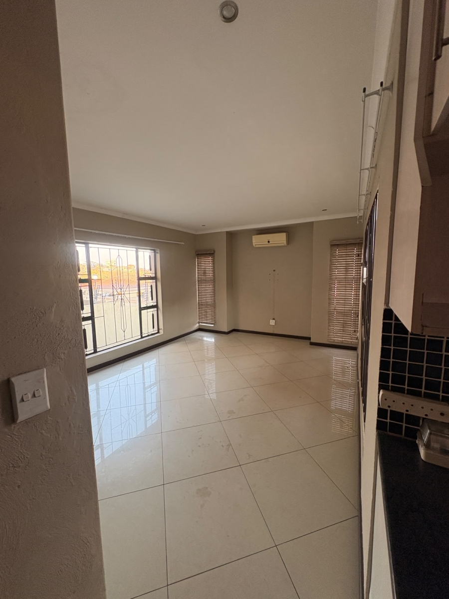 To Let 5 Bedroom Property for Rent in Kamagugu Mpumalanga