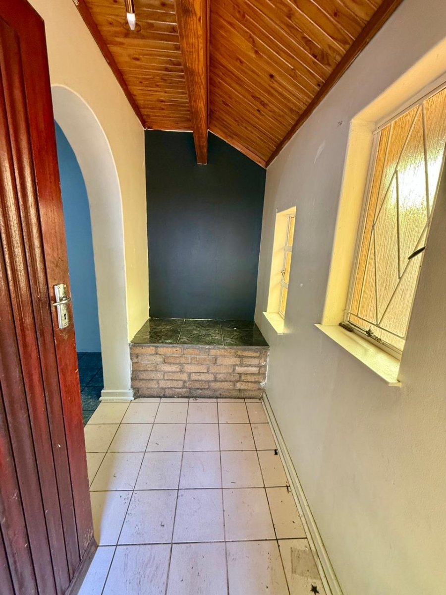 To Let 3 Bedroom Property for Rent in Cosmosrand Mpumalanga