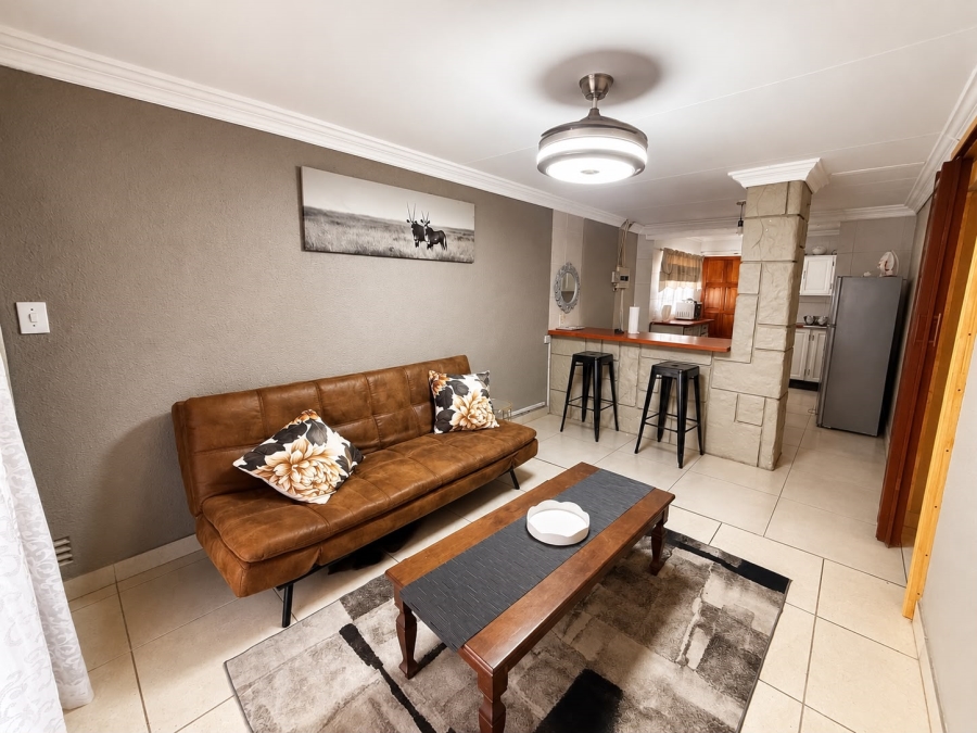 To Let 1 Bedroom Property for Rent in Cosmosrand Mpumalanga