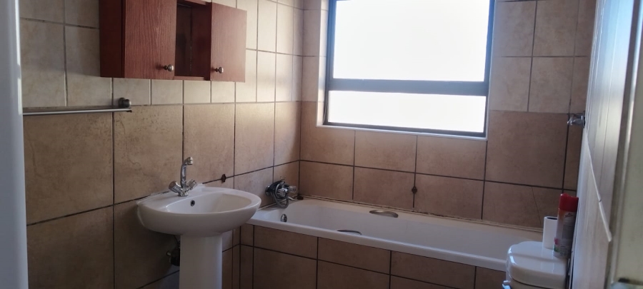 To Let 2 Bedroom Property for Rent in Reyno Ridge Mpumalanga