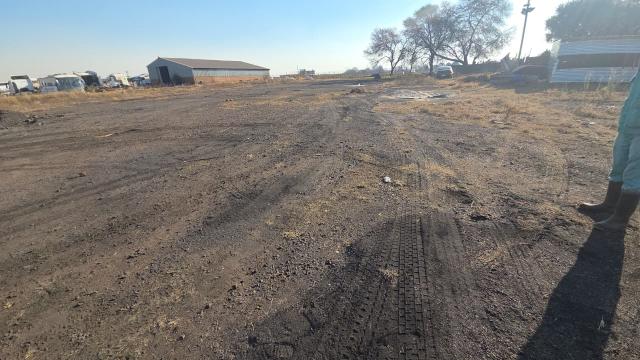 To Let Commercial Property for Rent in Hlalamandi Mpumalanga