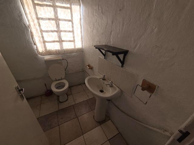 To Let Commercial Property for Rent in Hlalamandi Mpumalanga