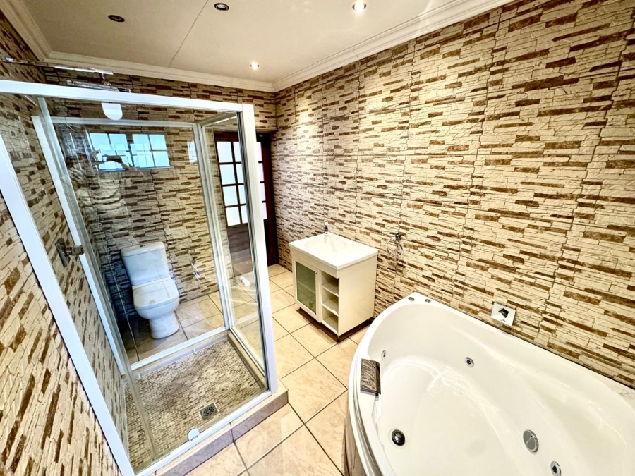 4 Bedroom Property for Sale in Secunda Mpumalanga