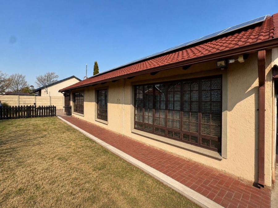 4 Bedroom Property for Sale in Secunda Mpumalanga