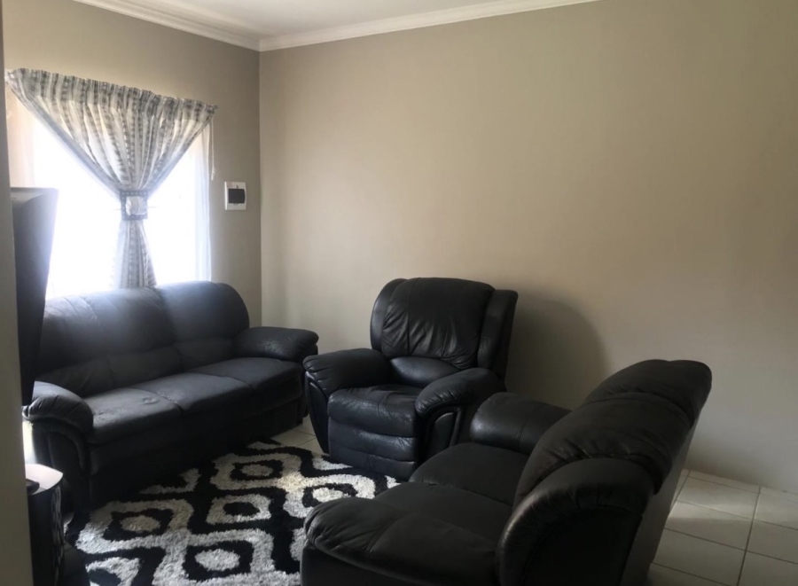 To Let 3 Bedroom Property for Rent in Terra Nova Mpumalanga