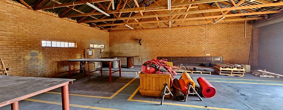 To Let Commercial Property for Rent in Die Heuwel Mpumalanga