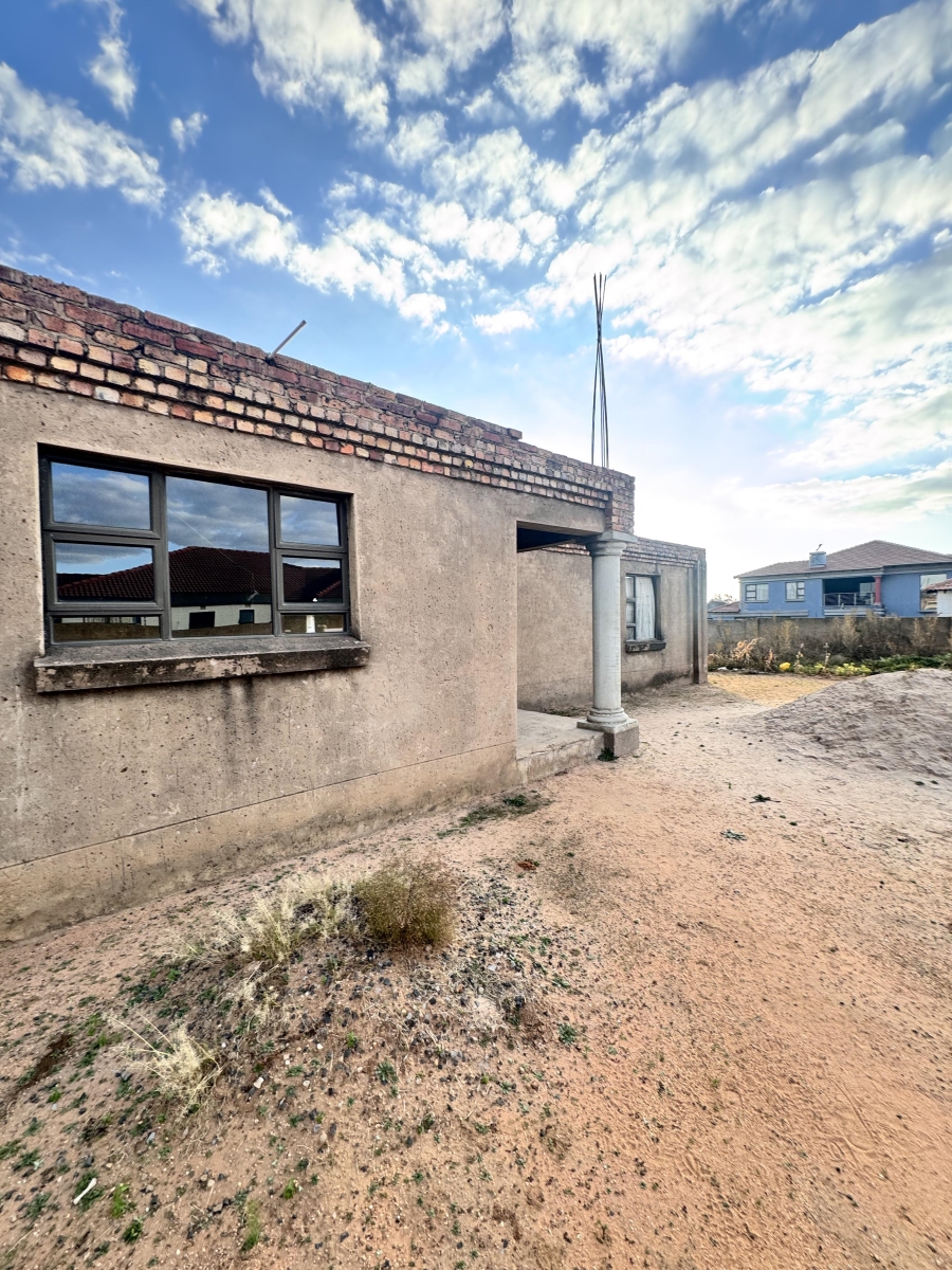 4 Bedroom Property for Sale in Aerorand South Mpumalanga