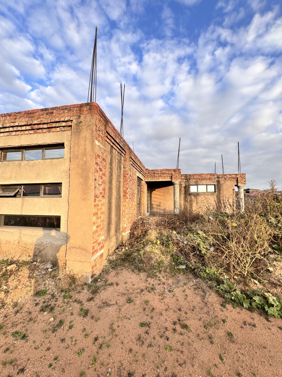 4 Bedroom Property for Sale in Aerorand South Mpumalanga
