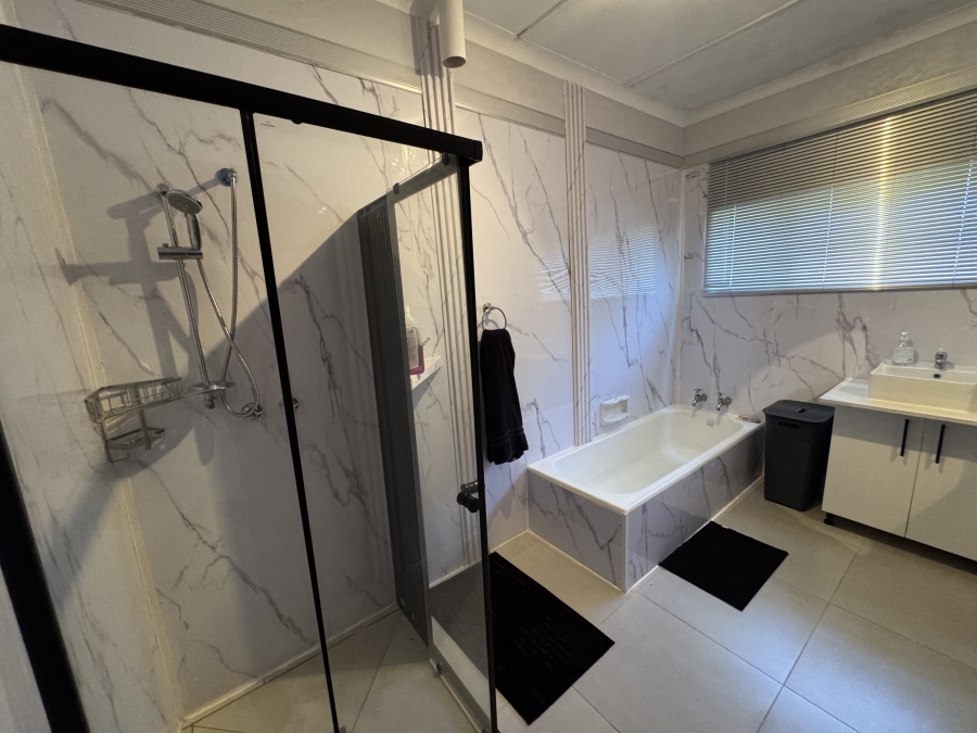 3 Bedroom Property for Sale in Barberton Mpumalanga