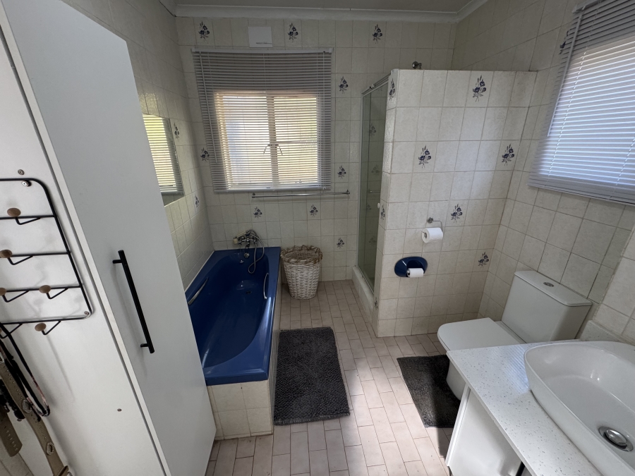 3 Bedroom Property for Sale in Barberton Mpumalanga