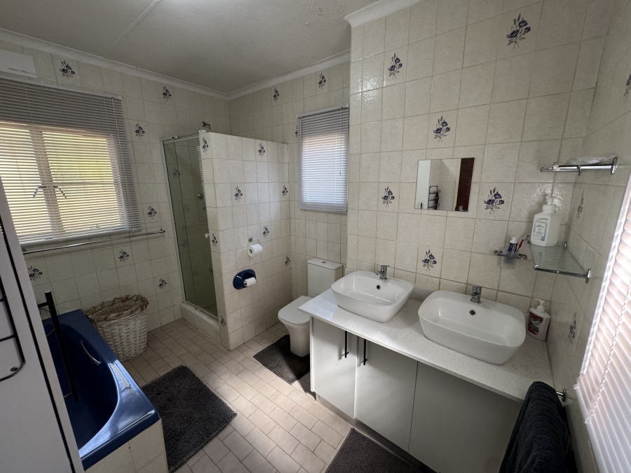 3 Bedroom Property for Sale in Barberton Mpumalanga