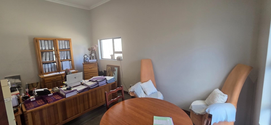 To Let Commercial Property for Rent in Sonheuwel Mpumalanga