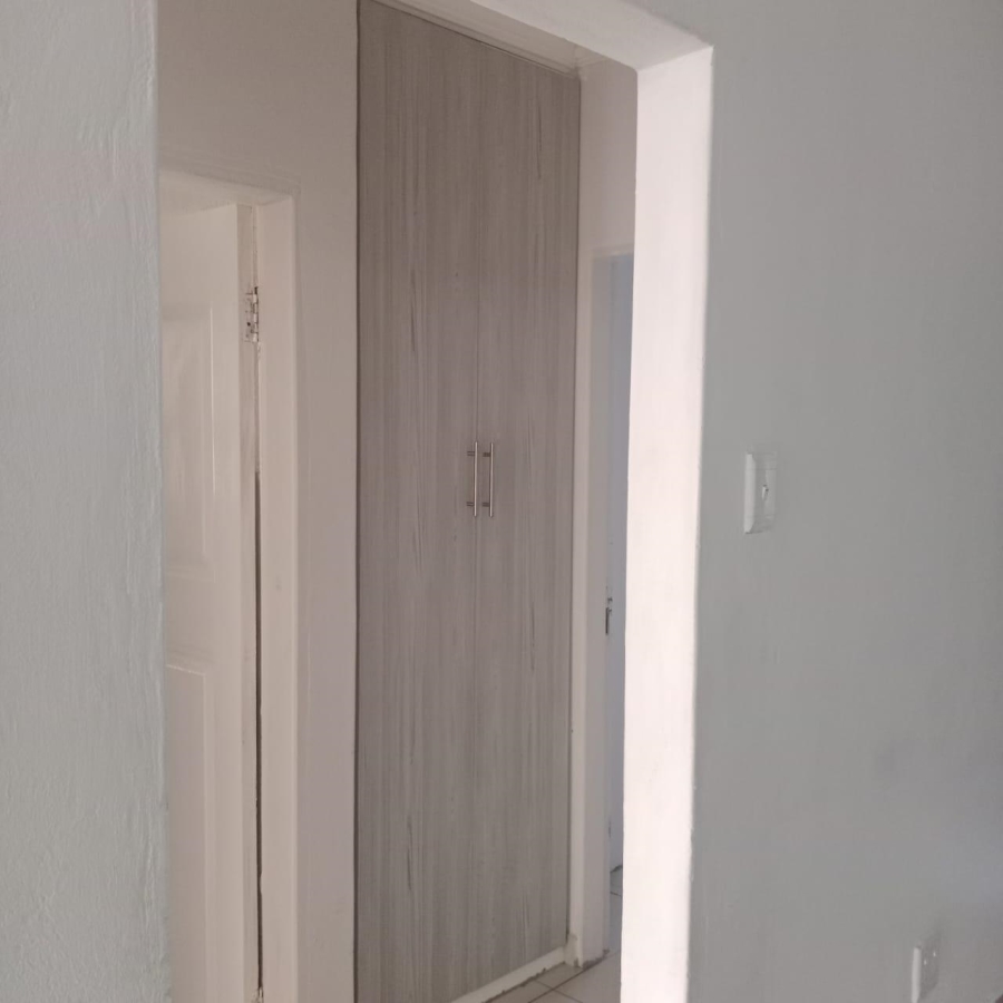 To Let 2 Bedroom Property for Rent in Secunda Mpumalanga