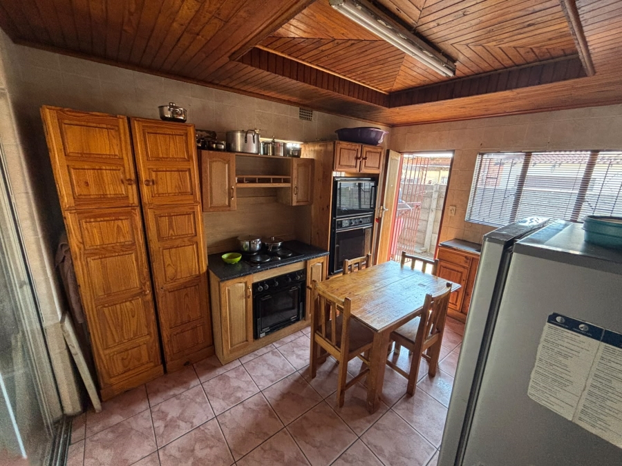 4 Bedroom Property for Sale in Embalenhle Mpumalanga
