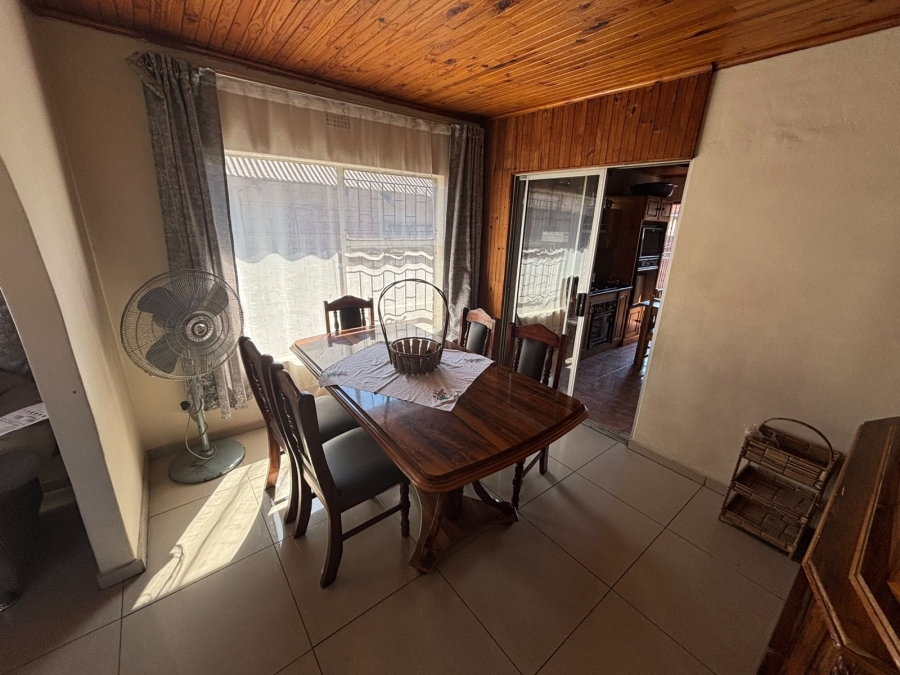 4 Bedroom Property for Sale in Embalenhle Mpumalanga