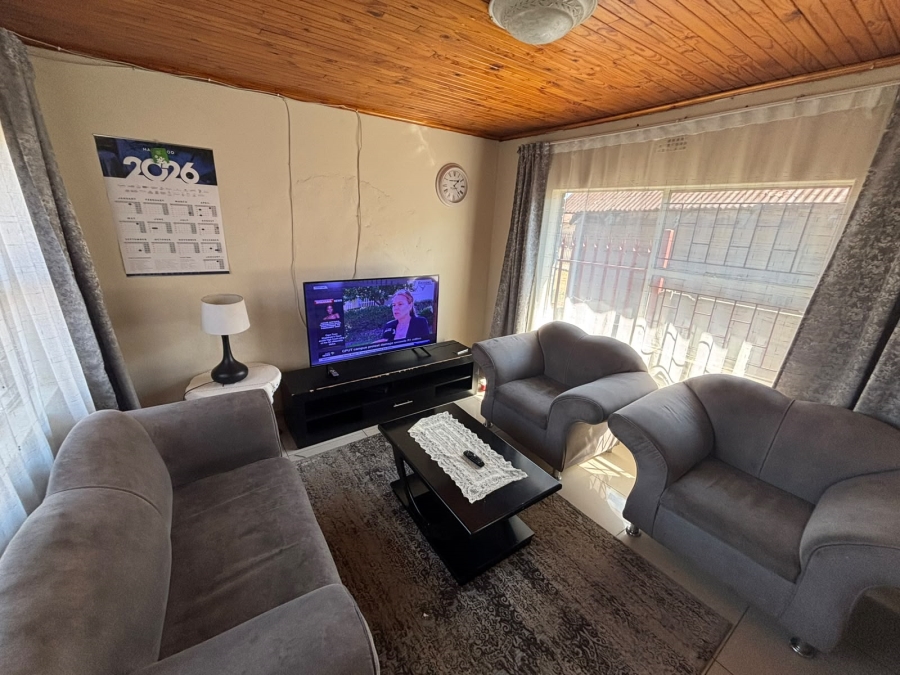 4 Bedroom Property for Sale in Embalenhle Mpumalanga