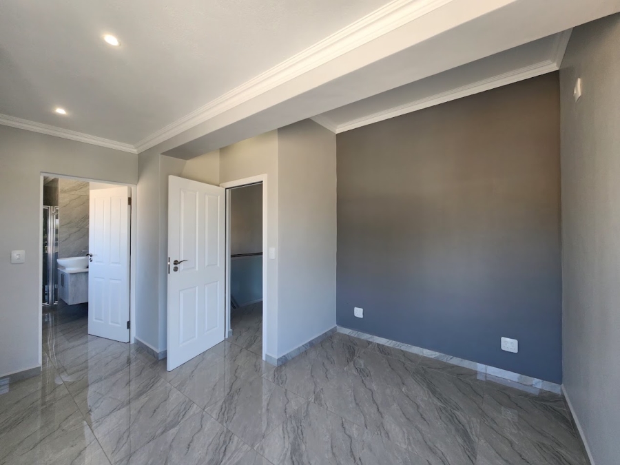 4 Bedroom Property for Sale in Elawini Lifestyle Estate Mpumalanga