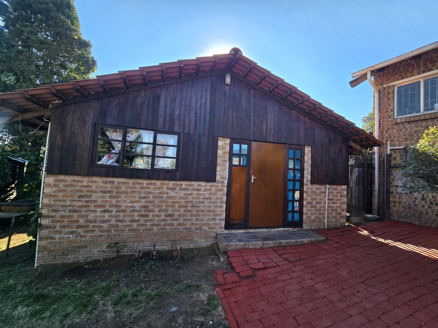 5 Bedroom Property for Sale in Tasbet Park Ext 1 Mpumalanga