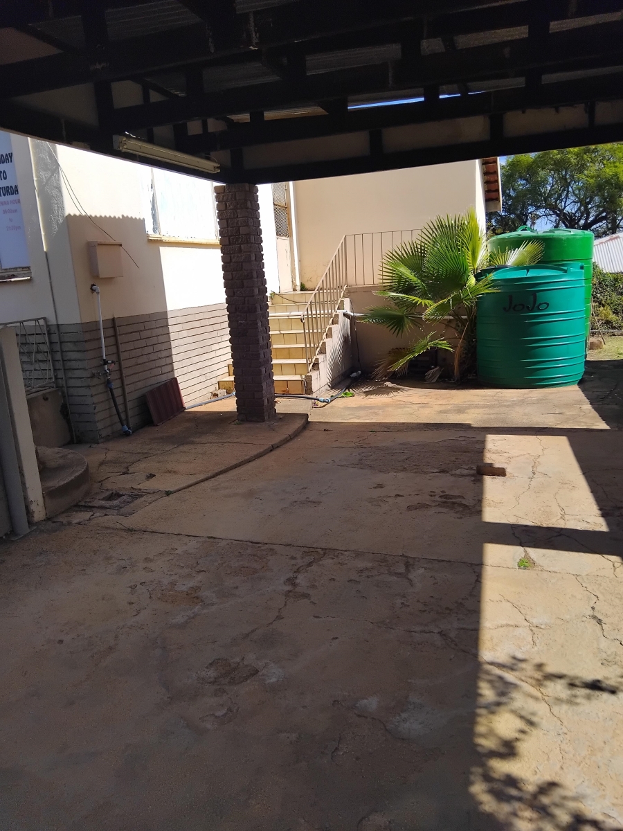 4 Bedroom Property for Sale in Barberton Mpumalanga