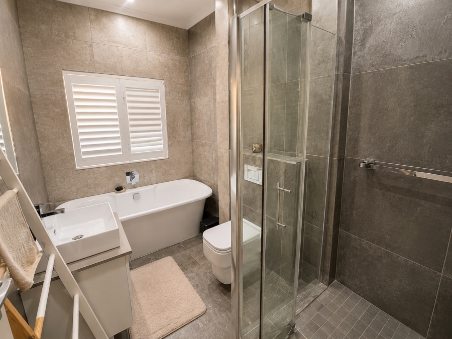 3 Bedroom Property for Sale in Terra Nova Mpumalanga