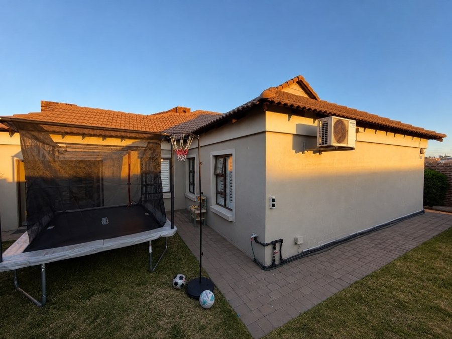 3 Bedroom Property for Sale in Terra Nova Mpumalanga