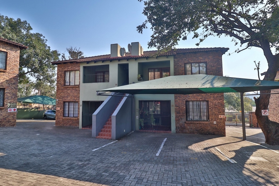 2 Bedroom Property for Sale in Sonheuwel Mpumalanga