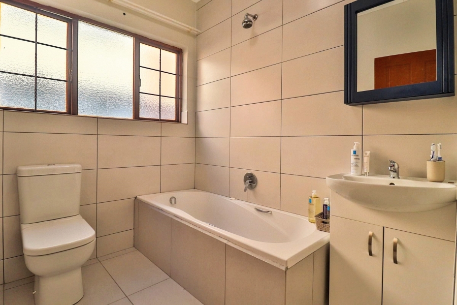 2 Bedroom Property for Sale in Sonheuwel Mpumalanga