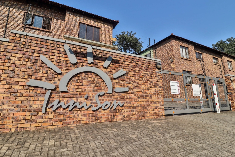 2 Bedroom Property for Sale in Sonheuwel Mpumalanga