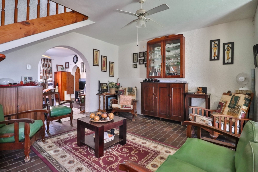 6 Bedroom Property for Sale in West Acres Mpumalanga