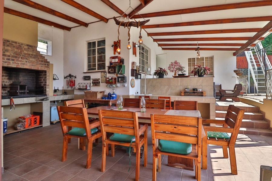 6 Bedroom Property for Sale in West Acres Mpumalanga