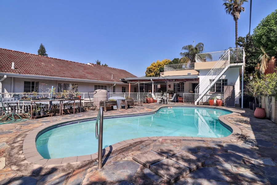 6 Bedroom Property for Sale in West Acres Mpumalanga