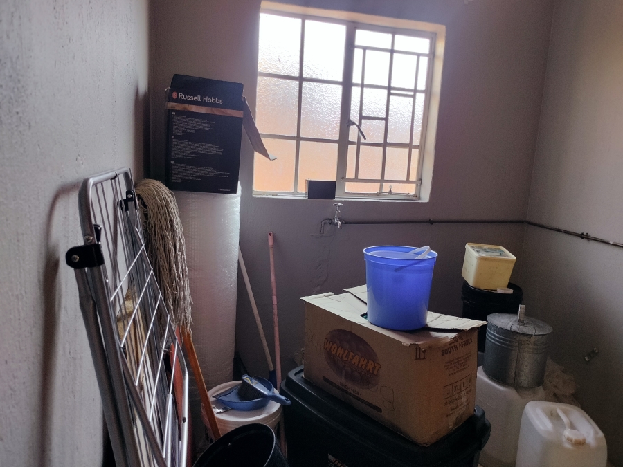 2 Bedroom Property for Sale in Witbank Ext 10 Mpumalanga