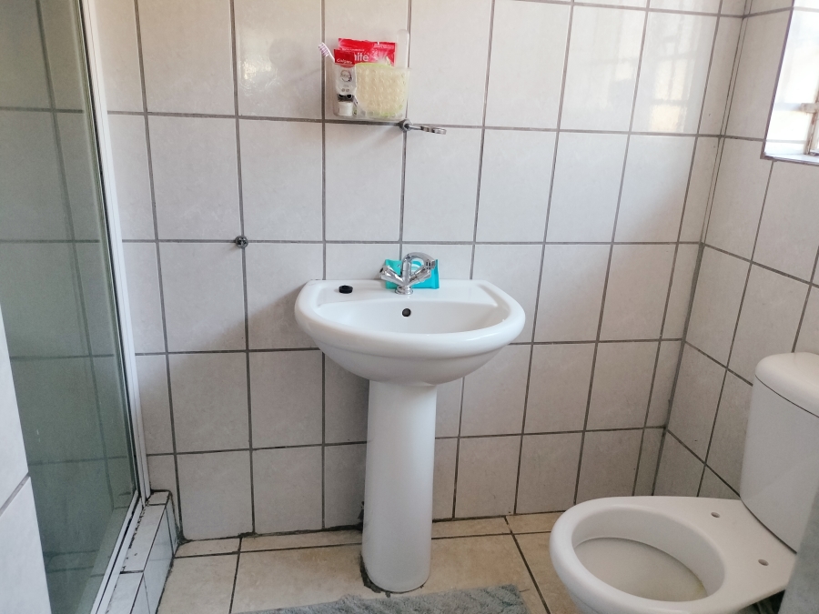 2 Bedroom Property for Sale in Witbank Ext 10 Mpumalanga