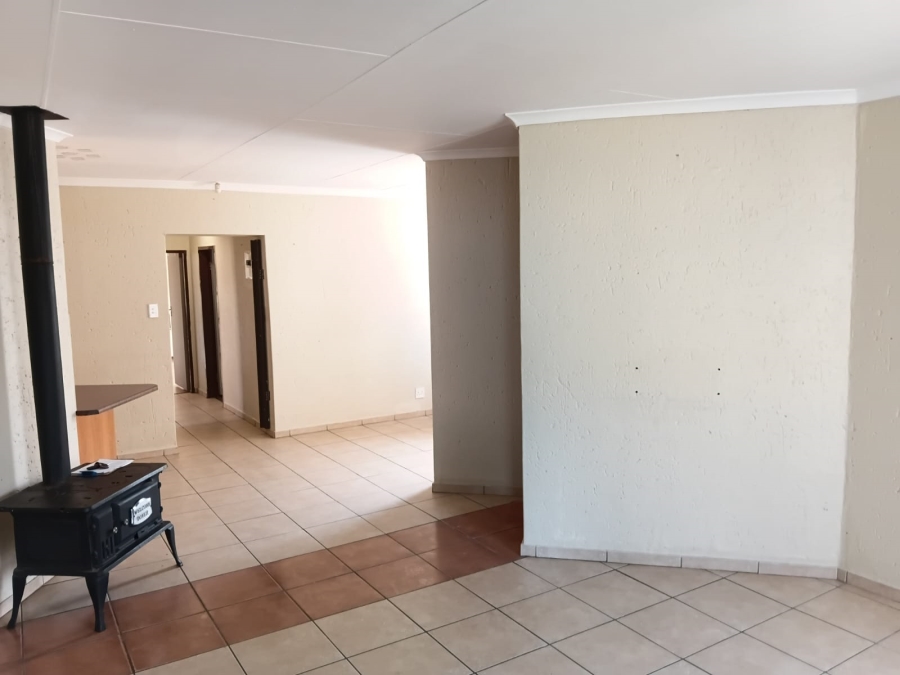 3 Bedroom Property for Sale in Secunda Mpumalanga