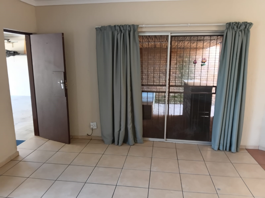 3 Bedroom Property for Sale in Secunda Mpumalanga