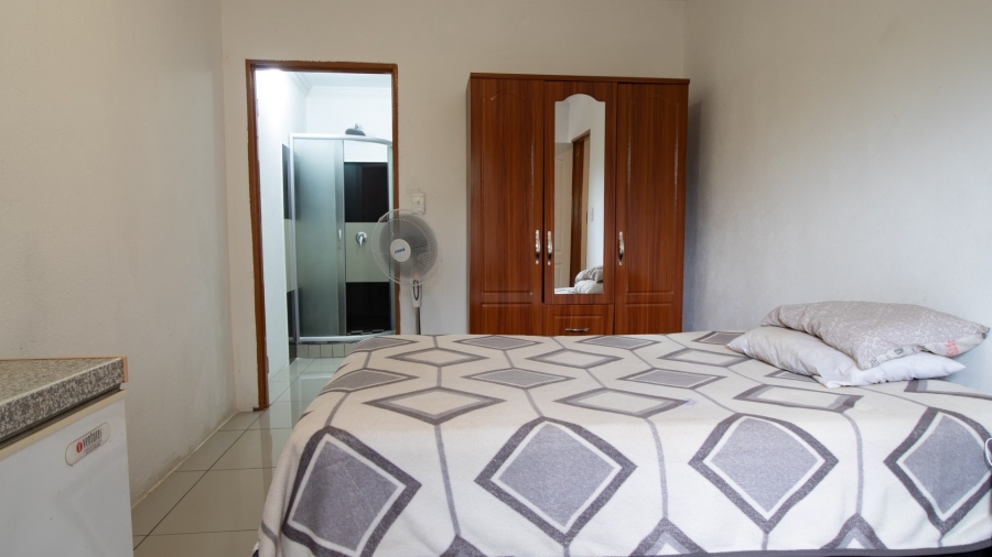 3 Bedroom Property for Sale in Marloth Park Mpumalanga