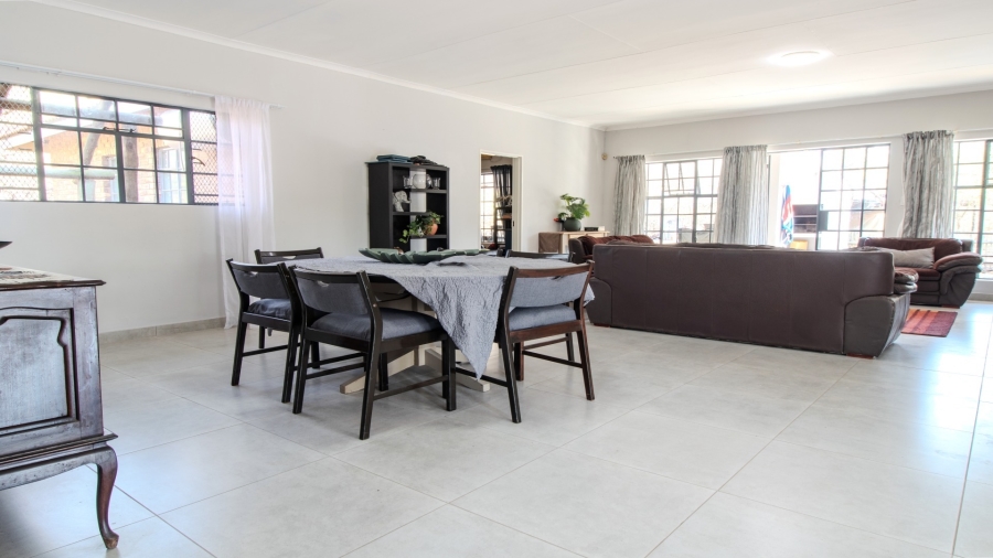 4 Bedroom Property for Sale in Marloth Park Mpumalanga
