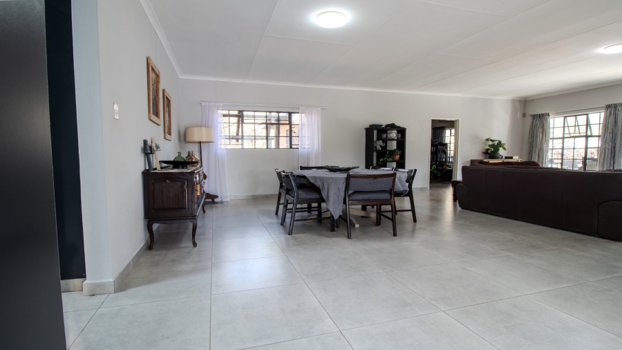 4 Bedroom Property for Sale in Marloth Park Mpumalanga