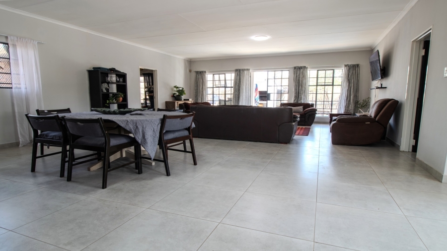 4 Bedroom Property for Sale in Marloth Park Mpumalanga