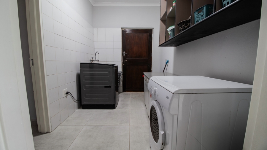 4 Bedroom Property for Sale in Marloth Park Mpumalanga