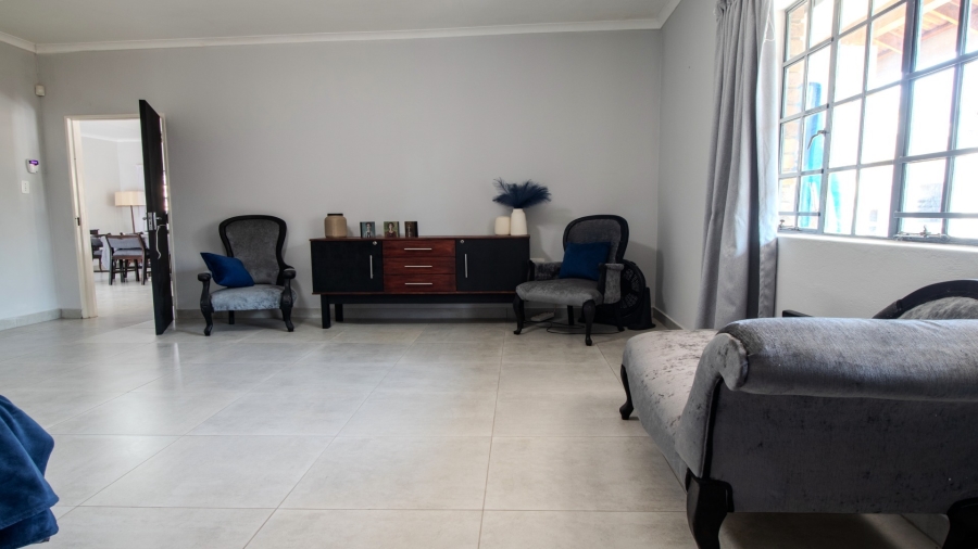 4 Bedroom Property for Sale in Marloth Park Mpumalanga