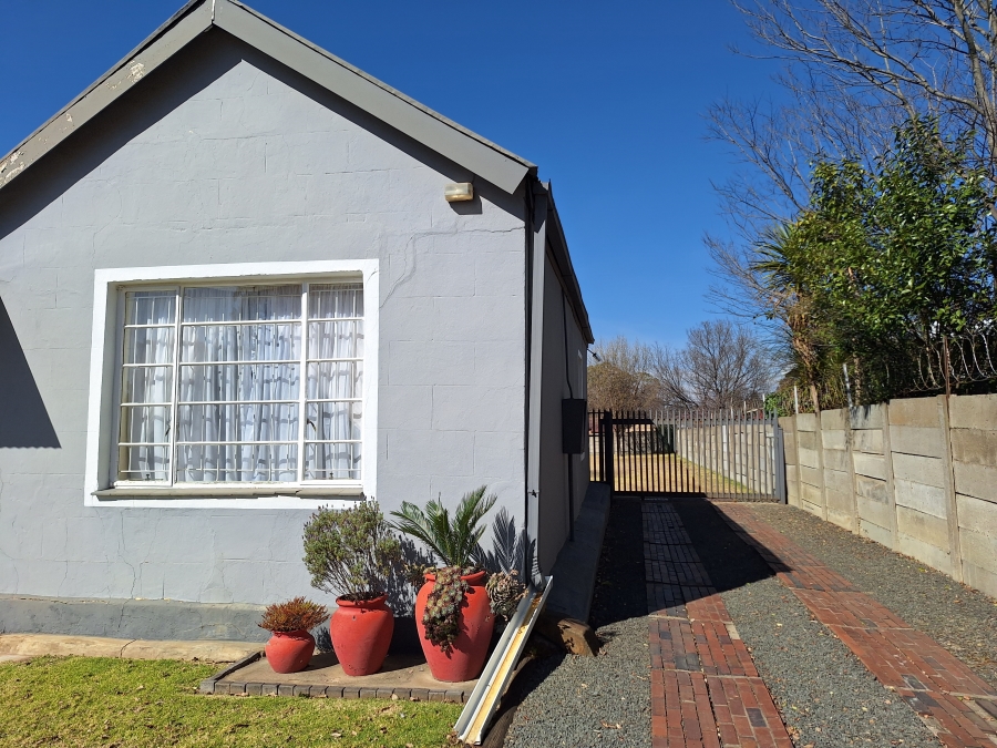 3 Bedroom Property for Sale in Volksrust Mpumalanga