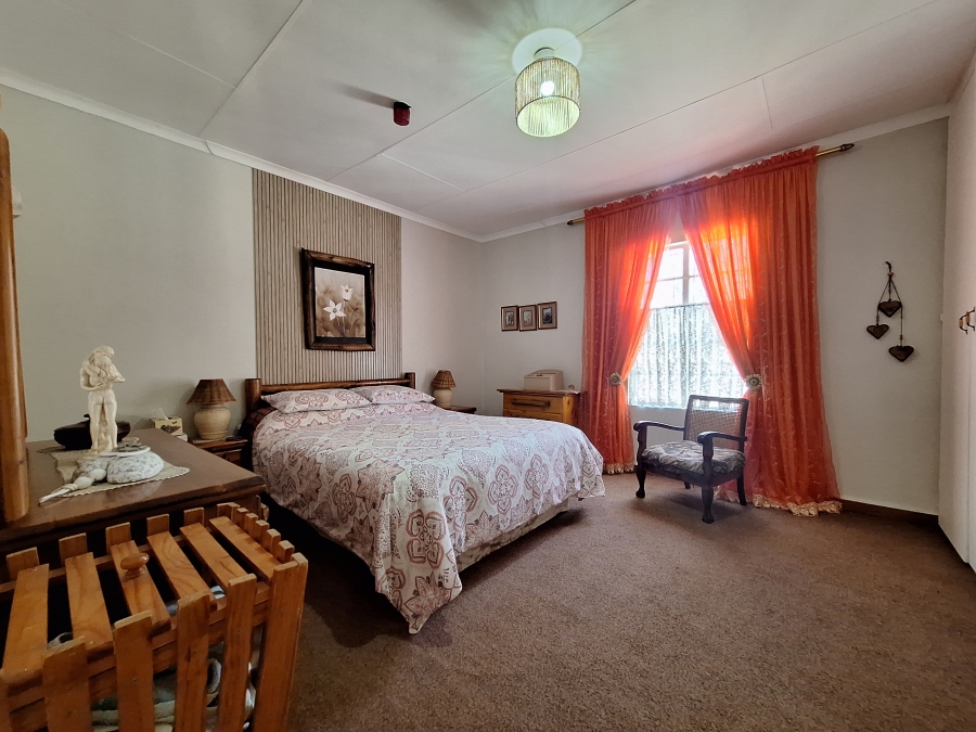 3 Bedroom Property for Sale in Volksrust Mpumalanga
