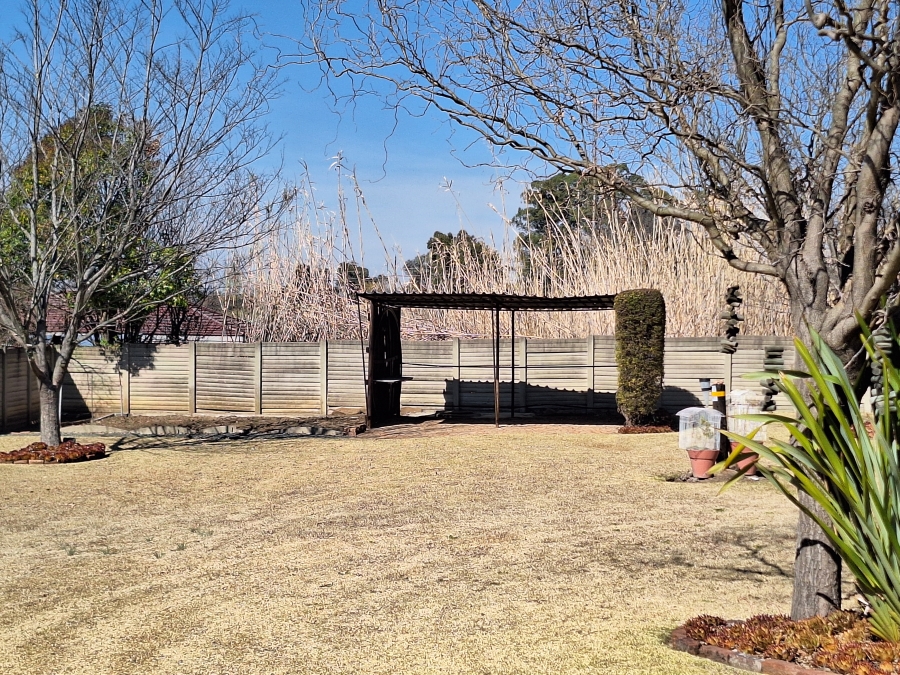3 Bedroom Property for Sale in Volksrust Mpumalanga