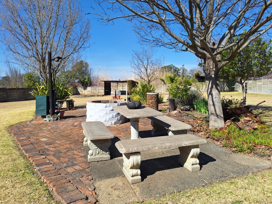 3 Bedroom Property for Sale in Volksrust Mpumalanga