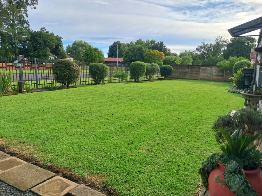 3 Bedroom Property for Sale in Volksrust Mpumalanga