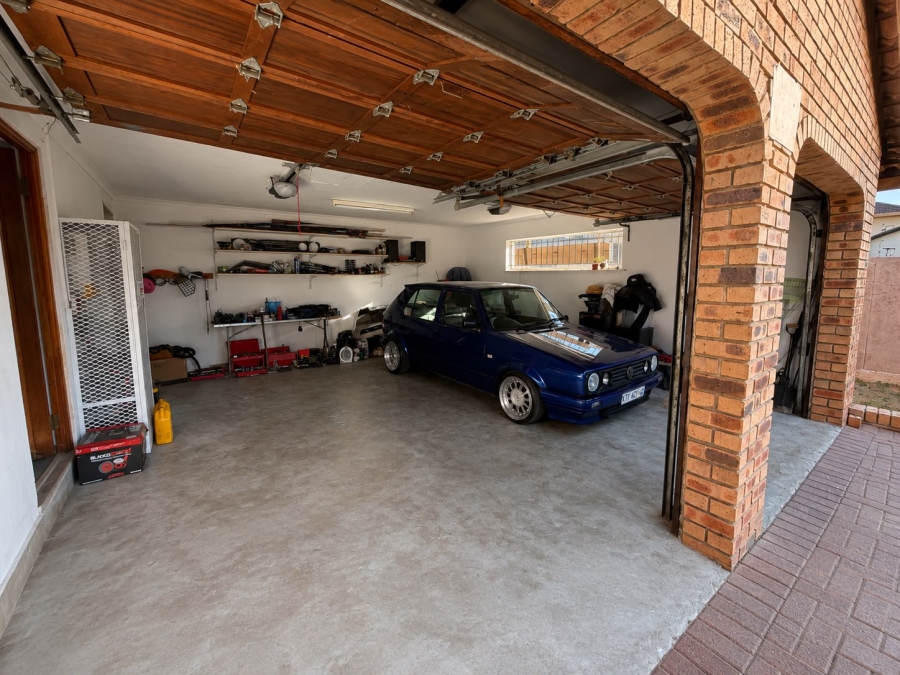 4 Bedroom Property for Sale in Secunda Mpumalanga