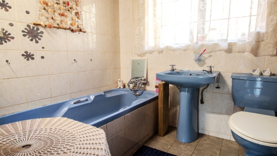 2 Bedroom Property for Sale in Marloth Park Mpumalanga