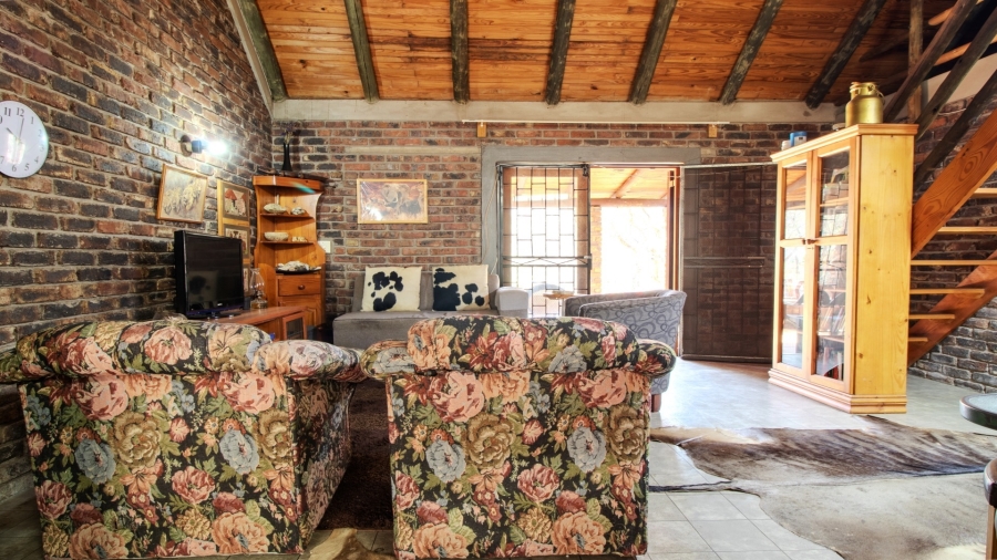 2 Bedroom Property for Sale in Marloth Park Mpumalanga