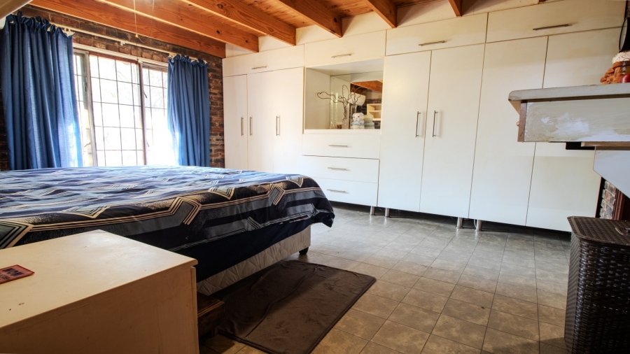 2 Bedroom Property for Sale in Marloth Park Mpumalanga